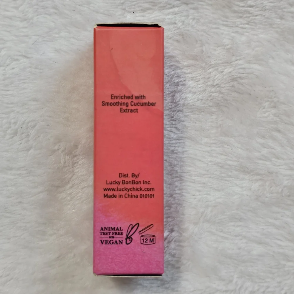 Lucky Chic: Liquid Eyeshadow | BNIB/SEALED!!